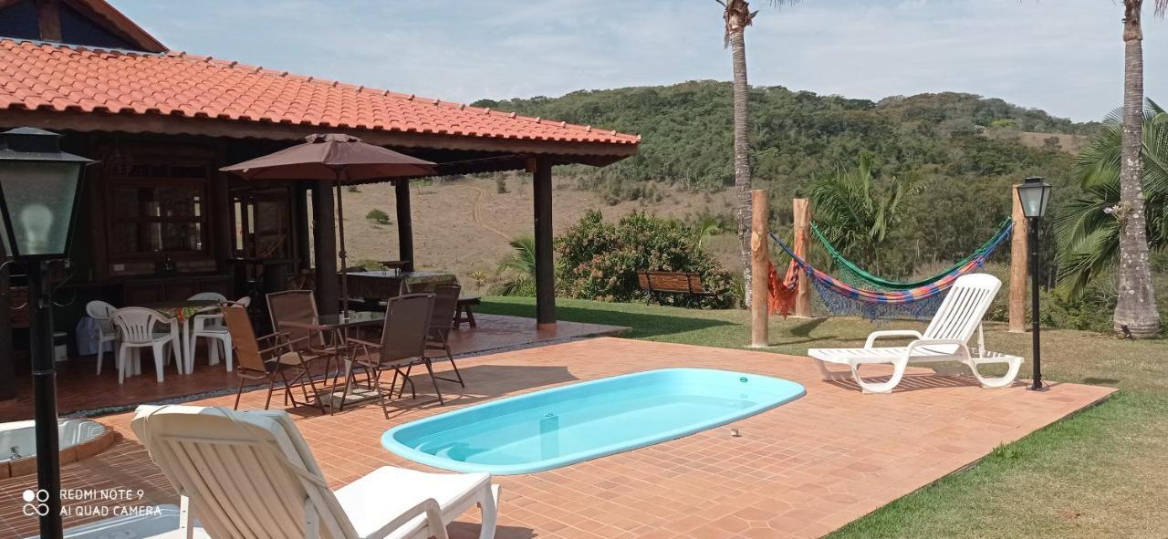Vila Chale Da Montanha Taubaté Exteriér fotografie